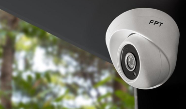 An tâm chăm sóc cha mẹ từ xa với công nghệ nhận diện gương mặt thông minh từ FPT Camera.
